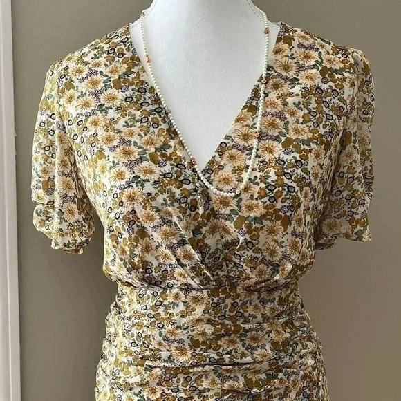 [XS]ASTR The Label  Floral Ruched SS Summer Mini Dress - Picture 2 of 15